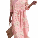 Mathilde - Robe féminine décontractée à motif floral.