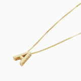Collier initial en lettres d'amour