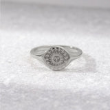 Bague en or pour le solstice d'été